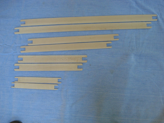 8 Pack of Shuttle Sticks for Wooden Weaving Looms. Different Sizes. Assorted. Lost Pond Looms by Eden Bullrushes.